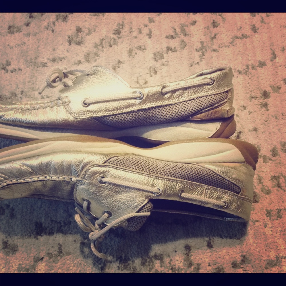 🎆 RARE 🎆Metallic Shimmer Sperrys